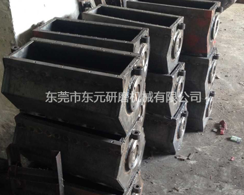 研磨機半成品區(qū)